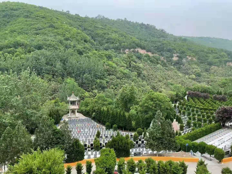 壽陽(yáng)山墓園地址電話