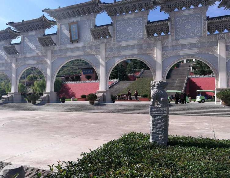 西安霸陵新區(qū)墓園怎么樣？